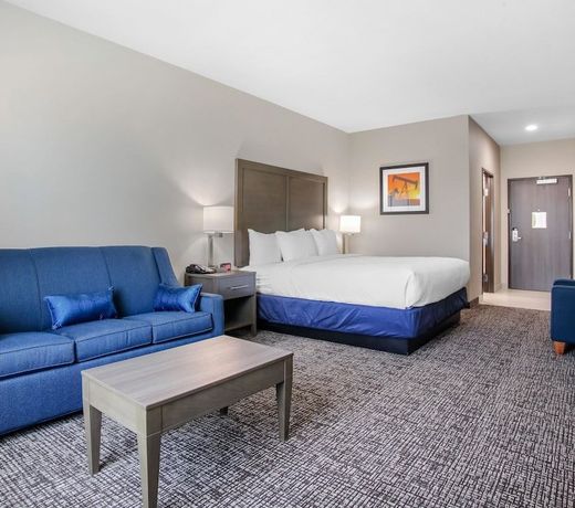 Holiday Inn Express & Suites Tulsa East - Catoosa, an IHG Hotel