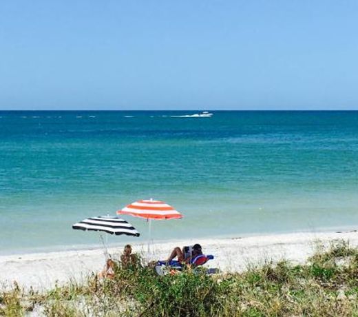 Intercoastal Beach Suite