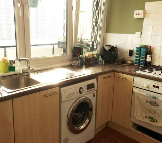 Double room and comfy bed near downtown