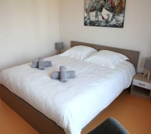 Elberg Hotel & Apartments