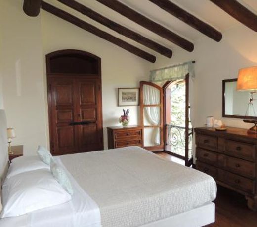 The Club Guest House