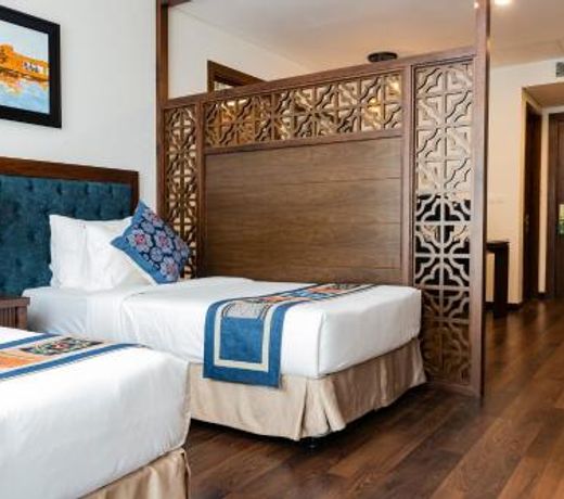 Balcona Hotel Da Nang