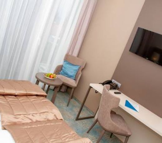 Hotel Seven