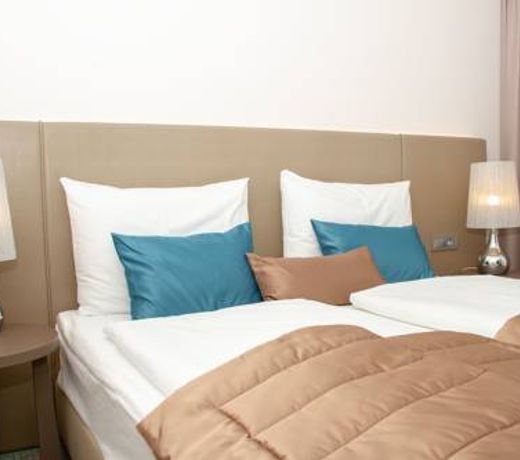 Hotel Seven