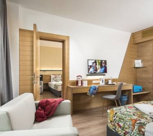 Pangea Hotel