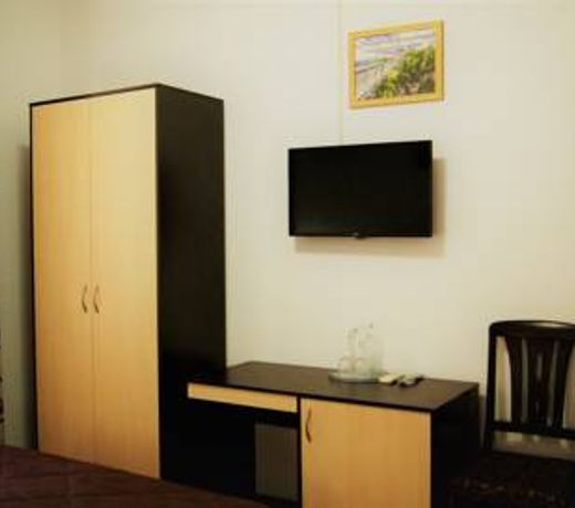 Utomlennye Solntsem Guest House