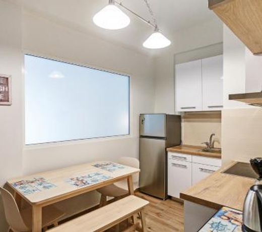 Acropolis comfort guest house
