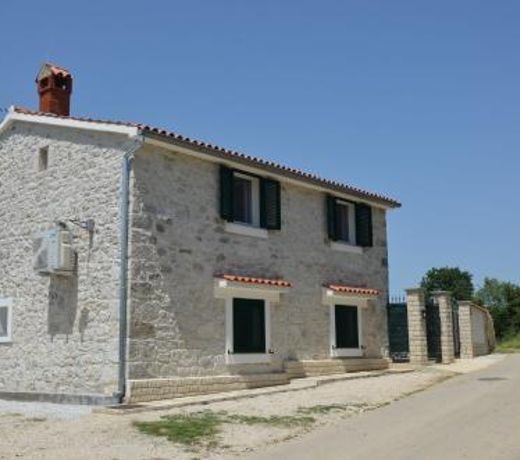 Villa Lenny