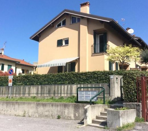 La Meridiana sul Lago