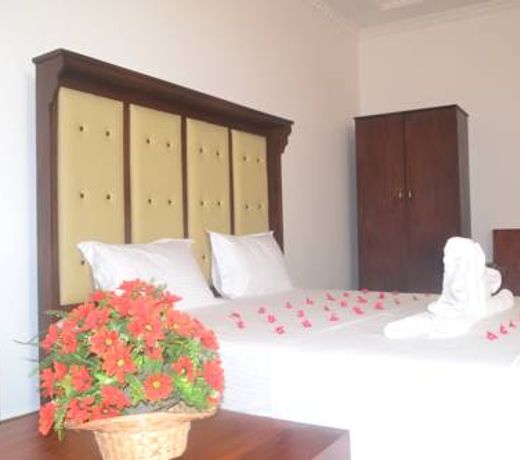Chandiv Hotel