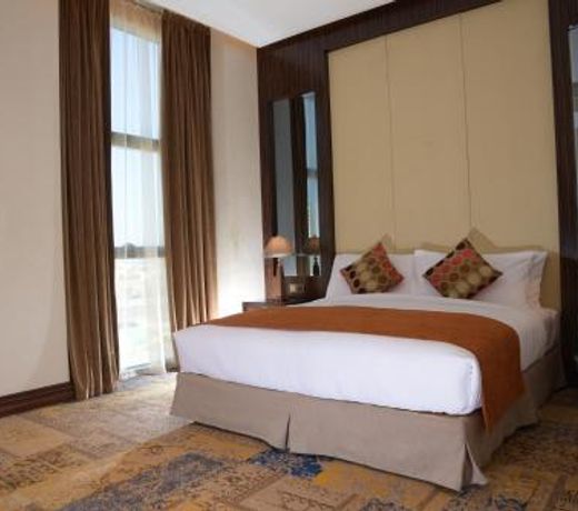 Warwick Al Khobar