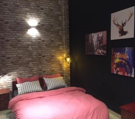 08 Homestay