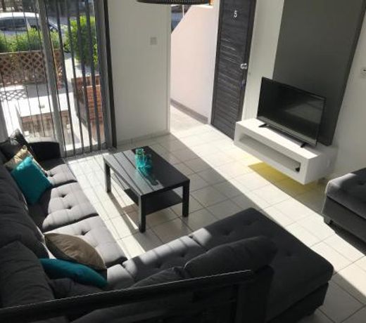 Diana Townhouse 5
