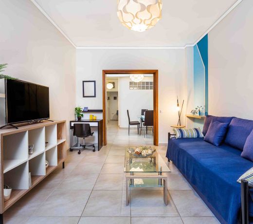 Central Stylish Apartment
