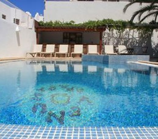 Ven Suites