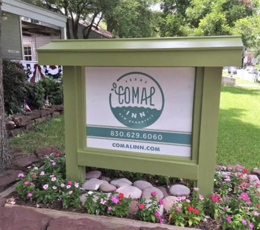 Comal Inn
