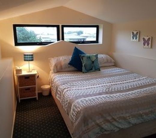 Froggy Hollow Holiday Cottage