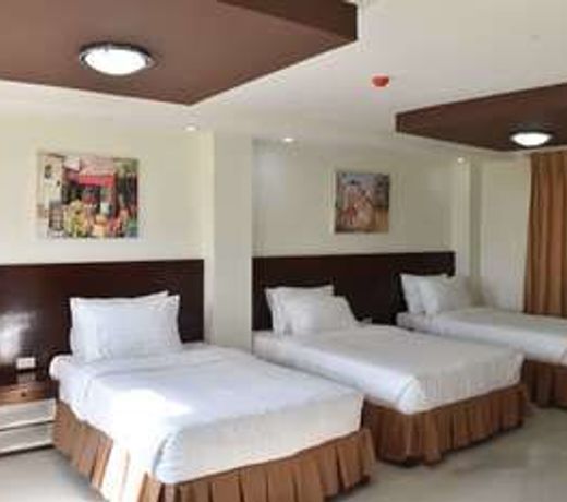 MC Hotel Lingayen