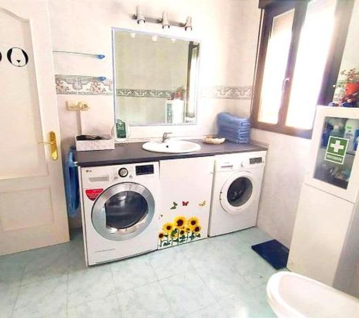 CASA DEL HUEVO, 8 a 16 pers, RIOJA ALAVESA, a 15km de LogroÃ±o y Laguardia