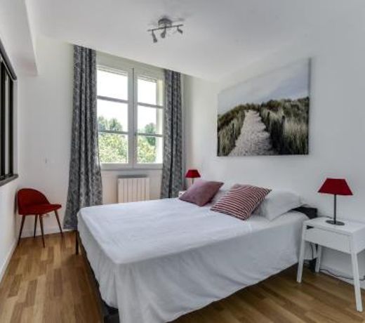 Montpellier centre Duplex style loft