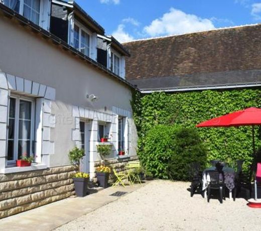 GÃ®te Beaumont-la-Ronce, 5 piÃ¨ces, 8 personnes - FR-1-381-97