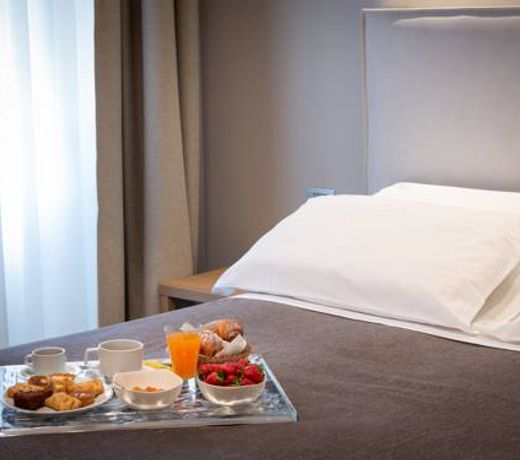 HNN Luxury Suites