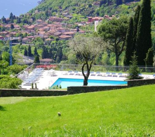 Apartment with one bedroom in Menaggio with wonderful lake view shared pool and enclosed garden