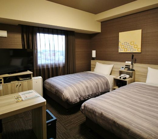 Hotel Route Inn Takamatsu Yashima