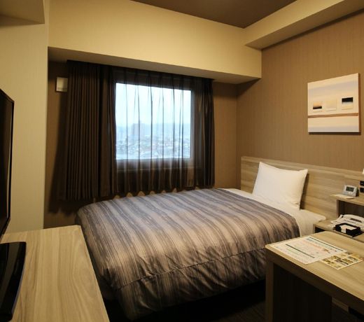 Hotel Route Inn Takamatsu Yashima