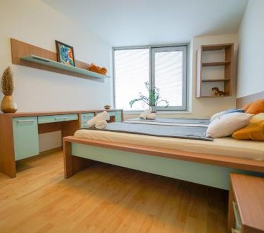 Slavic Spacious Apartment
