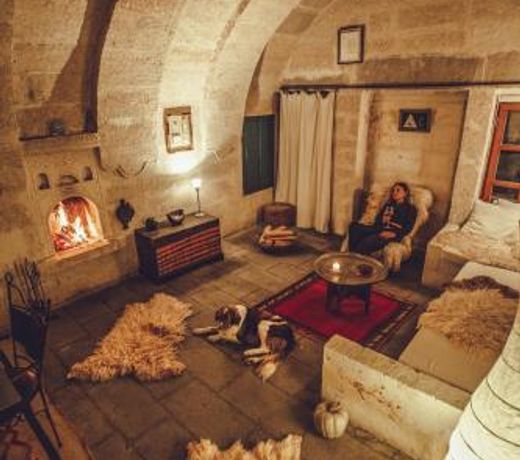 Asmalı Cave House