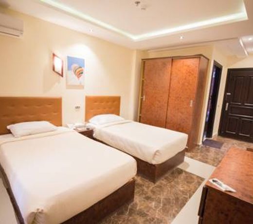 Majorica Marina Hotel