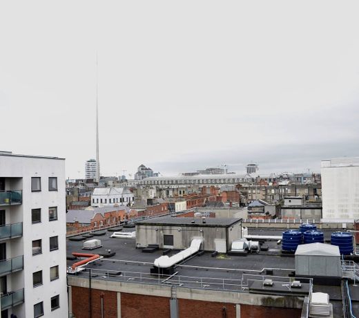 Cozy City Center Apartment with Spire View