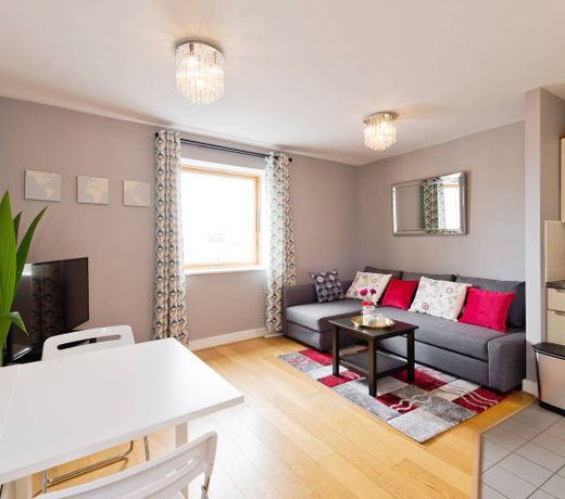 Cozy City Center Apartment with Spire View