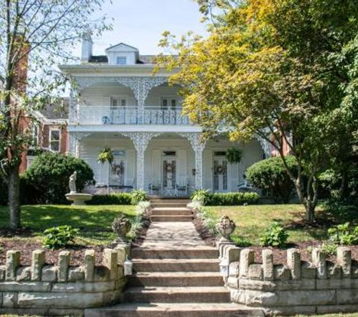 Governor's Inn Bed and Breakfast