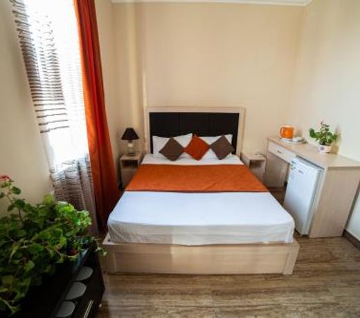 Alex Hotel