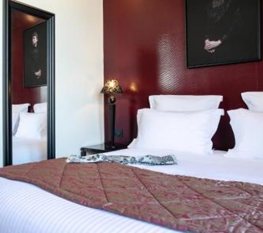 Hotel Arok