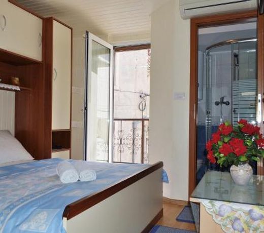 Rooms by the sea Split - 15568