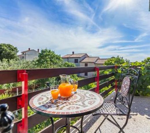 Three-Bedroom Apartment Meden