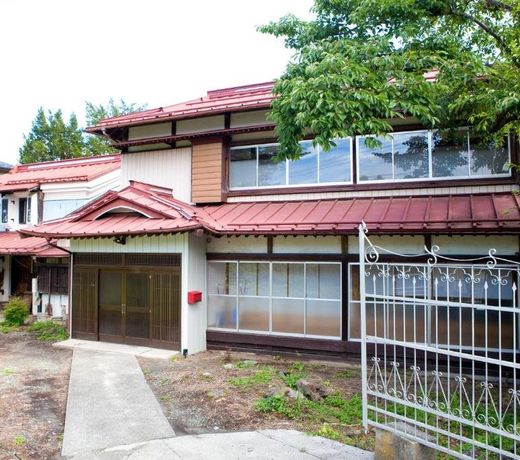 Fuji Sakura House