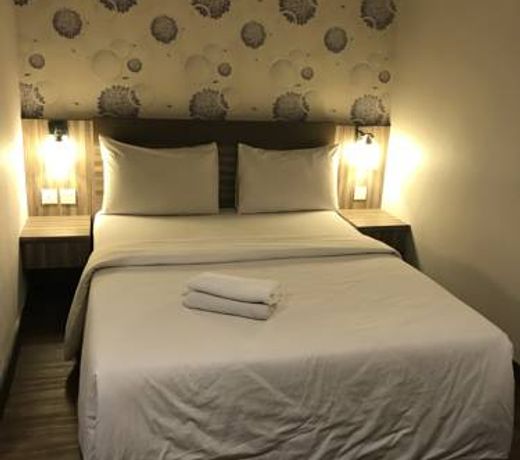Victory Hotel