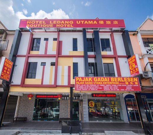 Hotel Zamburger Tampoi Utama