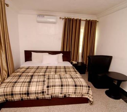 Belvoir Hotel