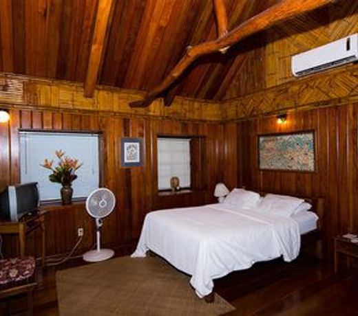 Palau Carolines Resort