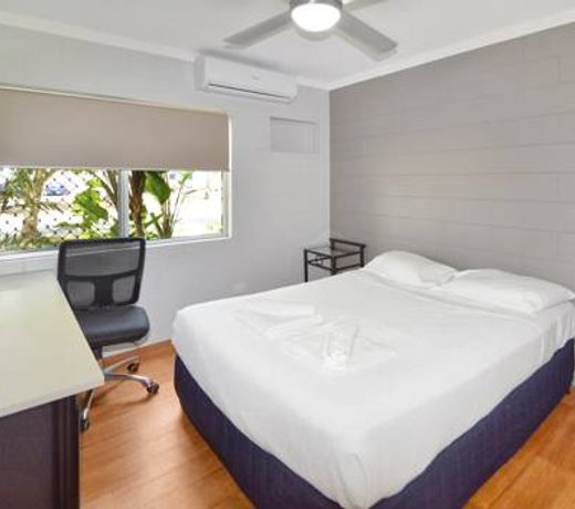 Cairns Student Lodge - ALL meals included
