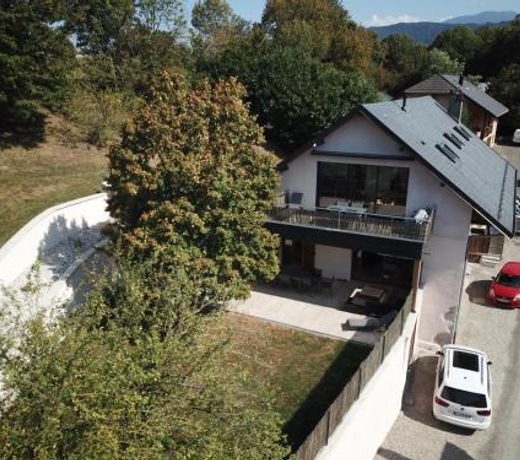 GÃ®te clair, spacieux et cosy avec vue sur le massif de la Chartreuse