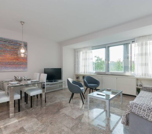 Spacious and modern apartment in Chueca