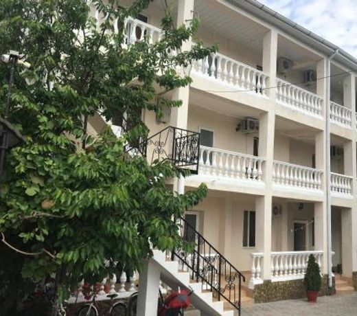 Druzhba Guest House