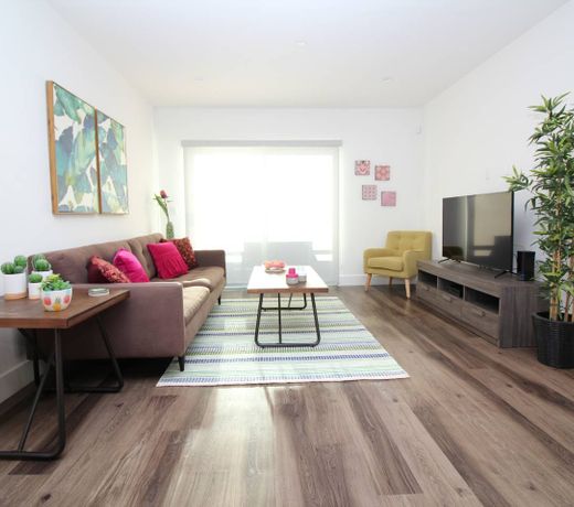Los Angeles Deluxe Suites | Free Parking | 2BR&2BT