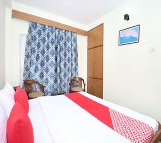 OYO 12858 Home 3BHK The Pavalion